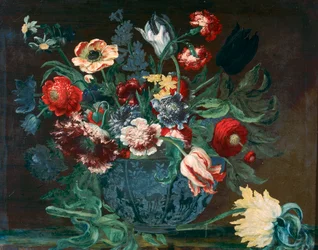 Servant av kinesisk porselen med en haug med blomster